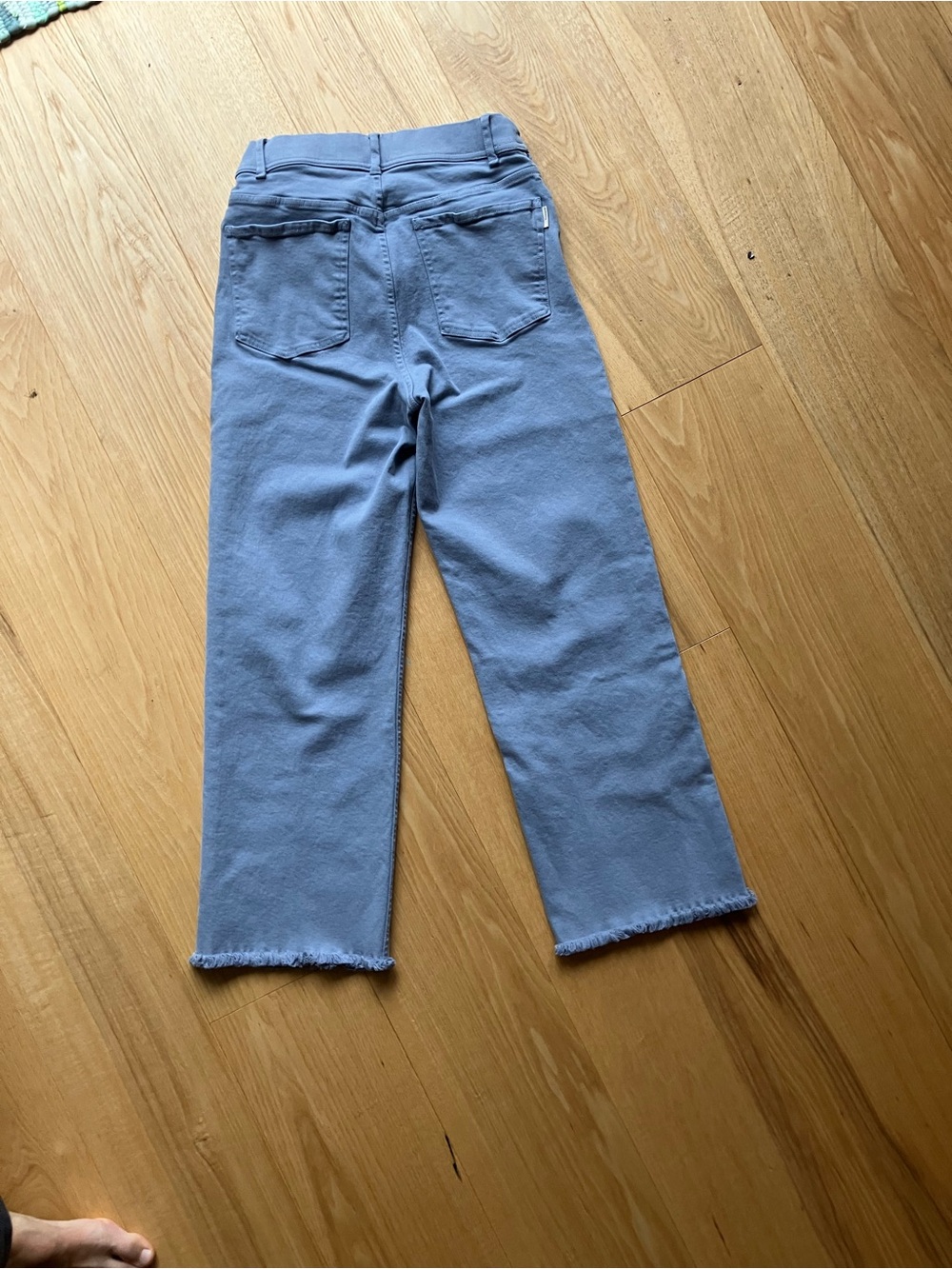 Toad&Co Balsam cut off pants - size 6 - Picture 5 of 6